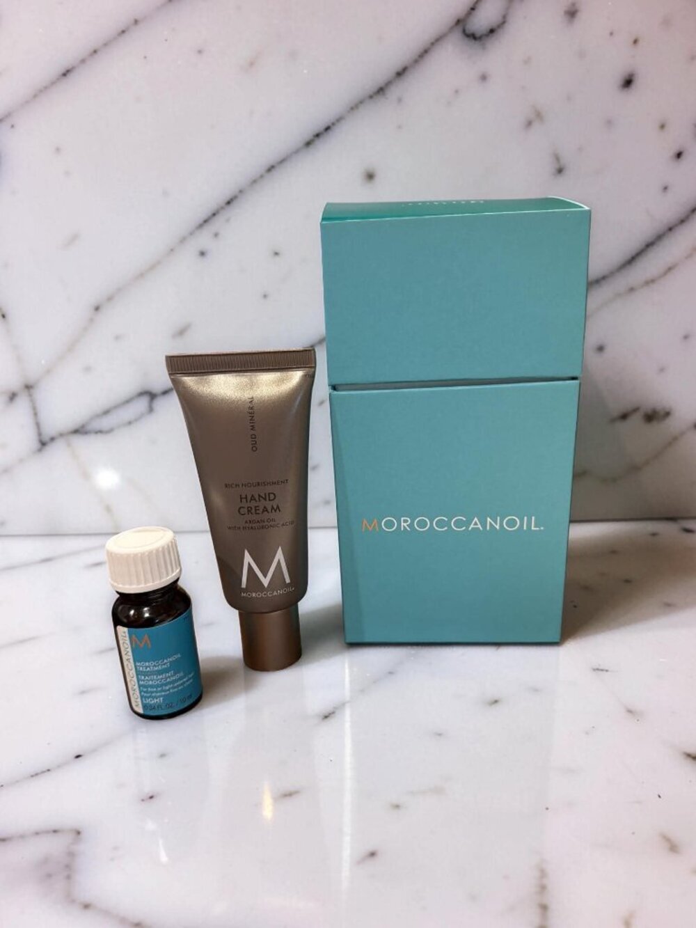Moroccanoil Oud Mineral Gift Set Oud Mineral Hand Cream Light Treatment Travel